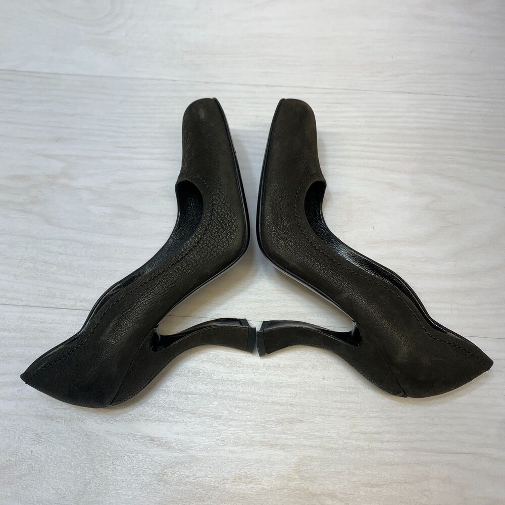 Vintage Prada Heel Pumps Womens Size 7.5 Brown Sculptured Curves Leather Slip On - Picture 2 of 9